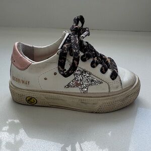 Golden Goose kid’s White and Pink Sneakers with Glitter Star